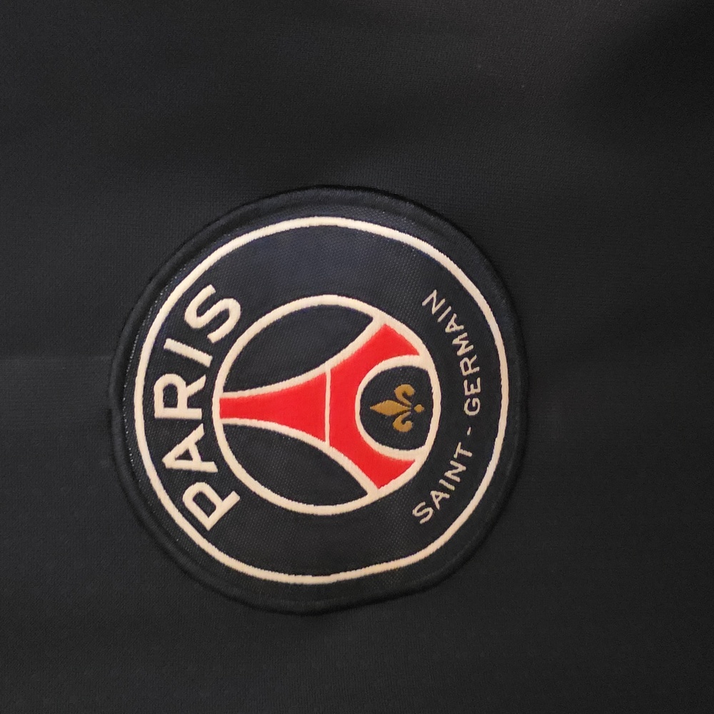 Paris St. Germain Messi Air Jordan XL Jersey Perfect Condition - Picture 6 of 8